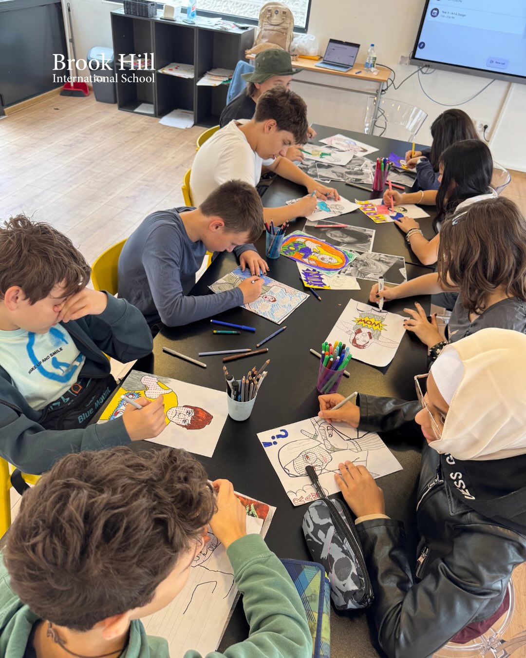 A splash of creativity from our Year 8 and 9 artists! 🎨
From the bold colours and playful shapes of Pop Art to the movement and energy of Jackson Pollock inspired painting, our students explored two very different ways to make their mark.
Swipe through to see what they created! ✨
#BrookHillInternationalSchool #StudentArt #PopArt #JacksonPollock #CreativeLearning